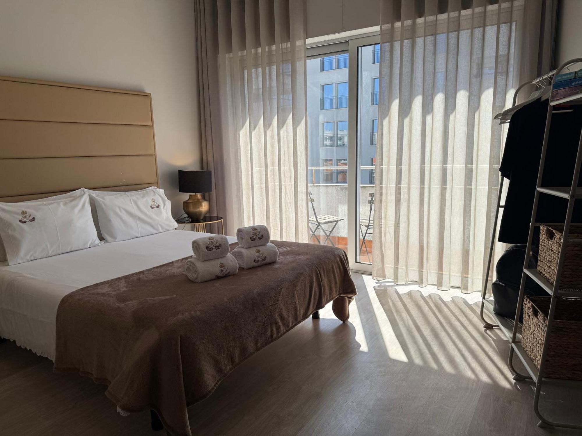 Ml Apartments Almada Panoramic Balcony Porto Exterior photo
